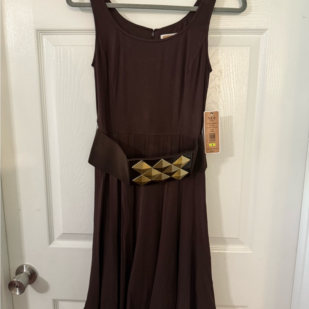 Nue by Shani Brown Sleeveless Dress with Geometric Belt